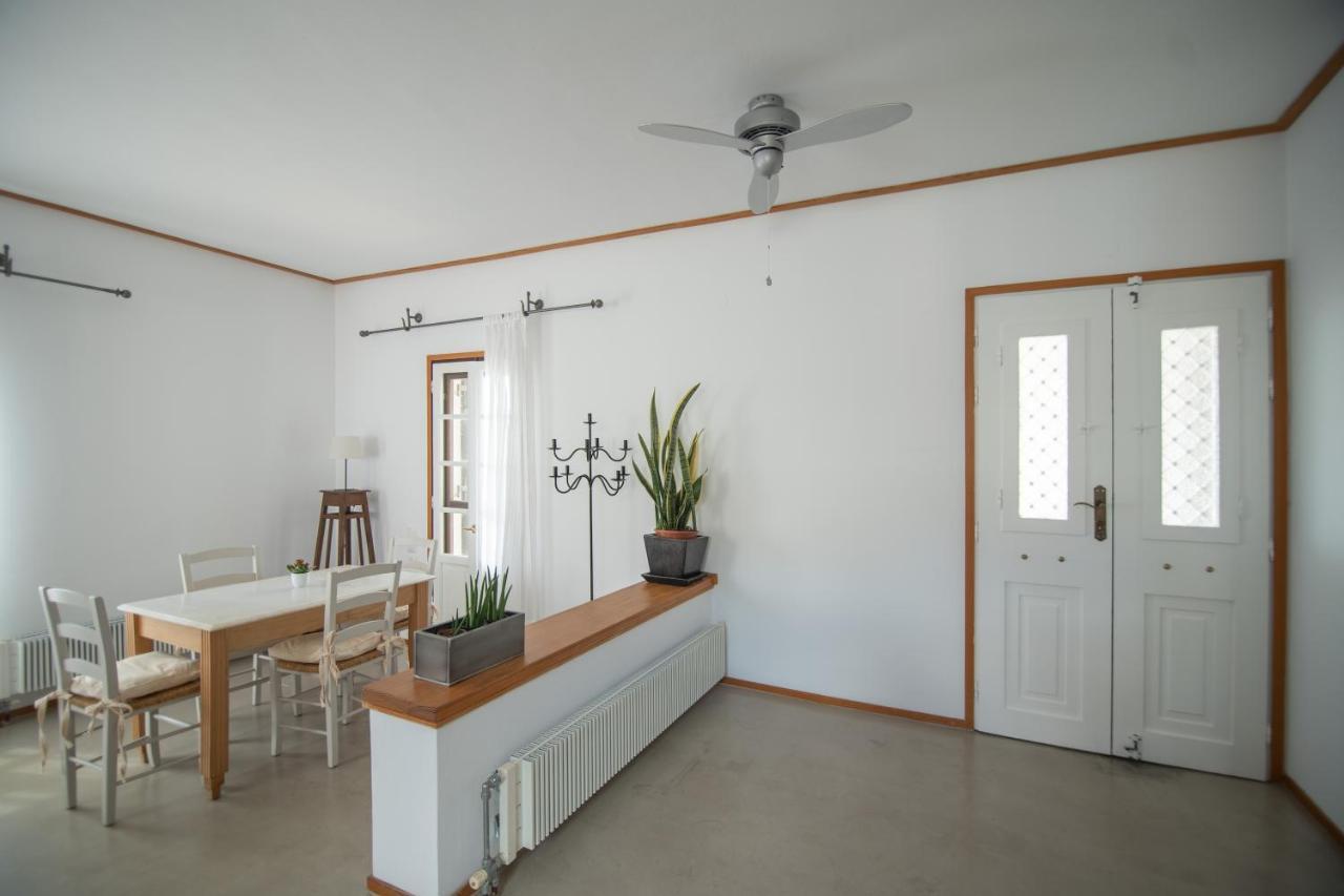 Lotos Beach Home Kini Eksteriør bilde