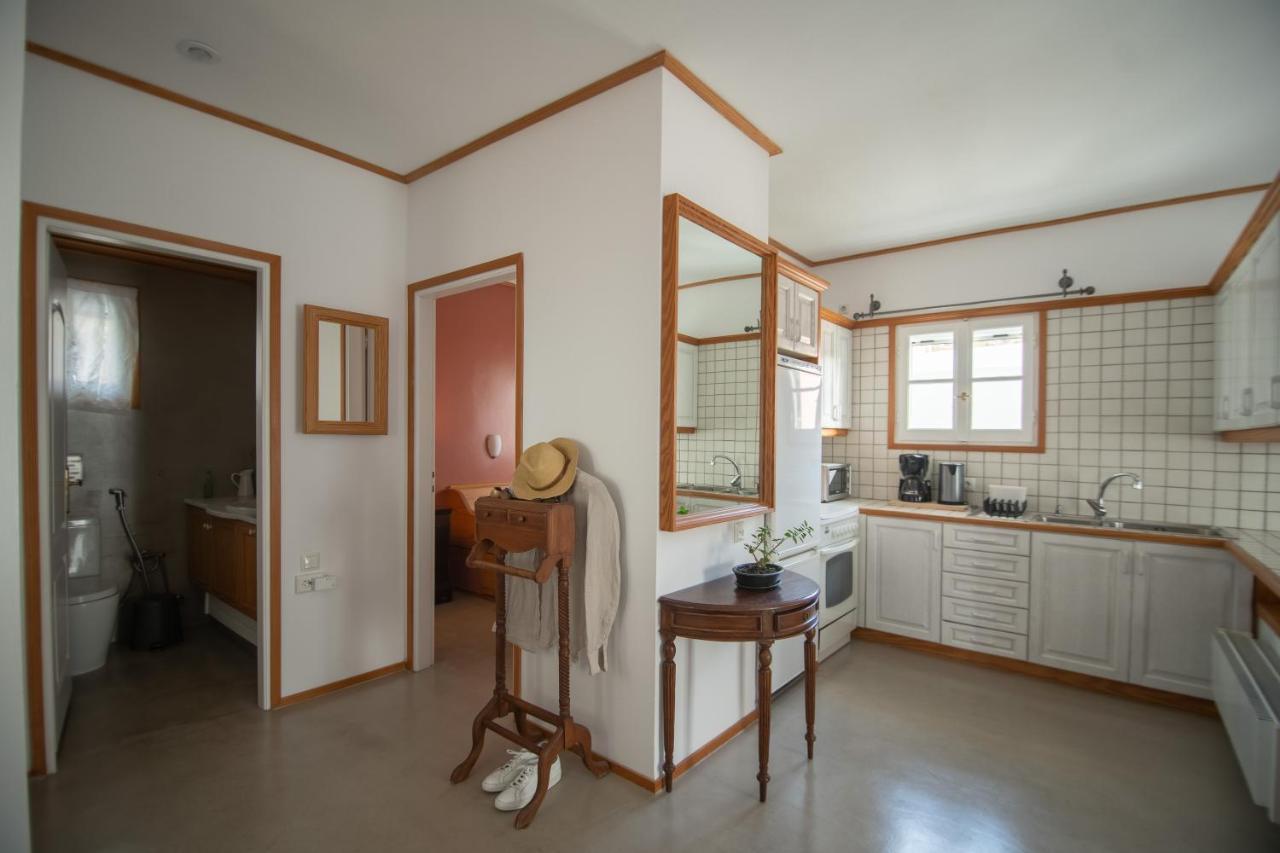 Lotos Beach Home Kini Eksteriør bilde
