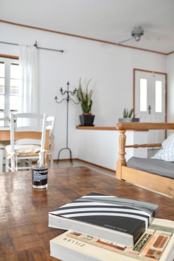 Lotos Beach Home Kini Eksteriør bilde